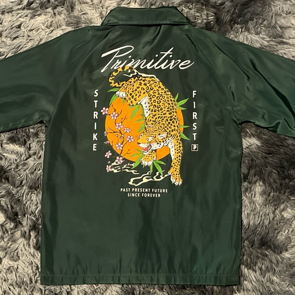 Kids size medium primitive skate co windbreaker. Fits true to size. - Picture 2 of 3